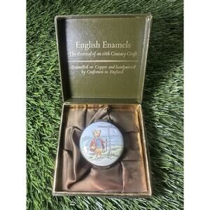 Crummles Beatrix Potter Enamel Trinket Box - Pigling Bland at Signpost - Boxed